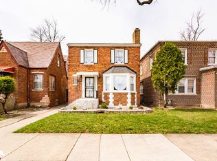 10236 S Rhodes Ave, Chicago, IL 60628