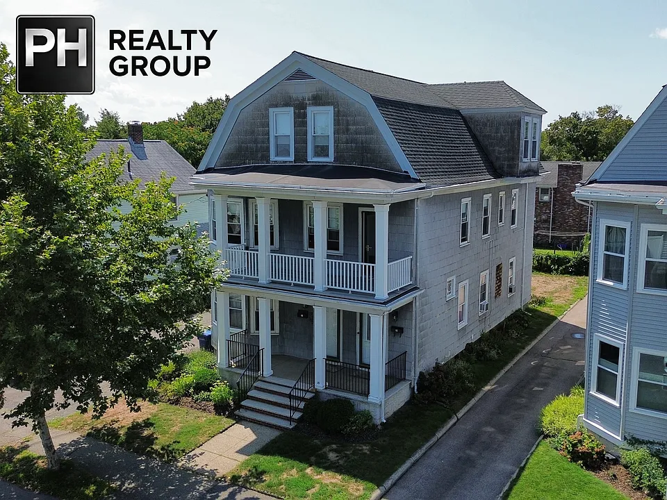 29 Woodrow Ave