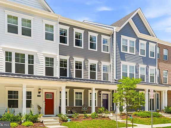2nd image of 124 Treblis Way