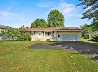 3127 S Lipkey Rd, North Jackson, OH 44451