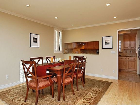 5th image of 1437 Princeton St APT 1
