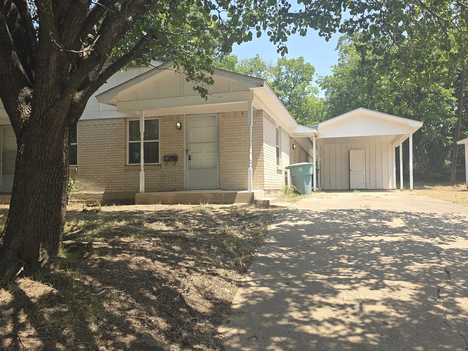 1435 S Rusk St, Sherman, TX 75090 - 1 — Photo 2