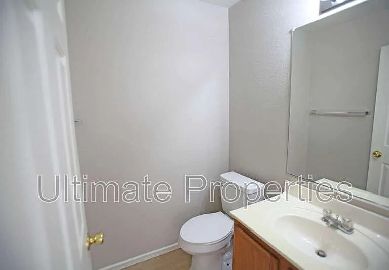 12885 N Tonya St — Photo 10