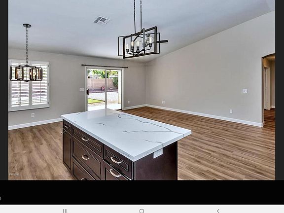 3rd image of 4747 W Topeka Dr
