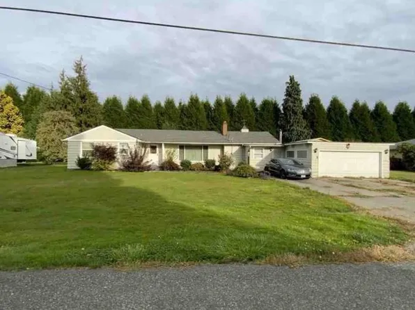 15445 Sunset Ln, Mount Vernon, WA 98273