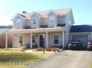 307 Cedar Hill Dr, Blacksburg, VA 24060