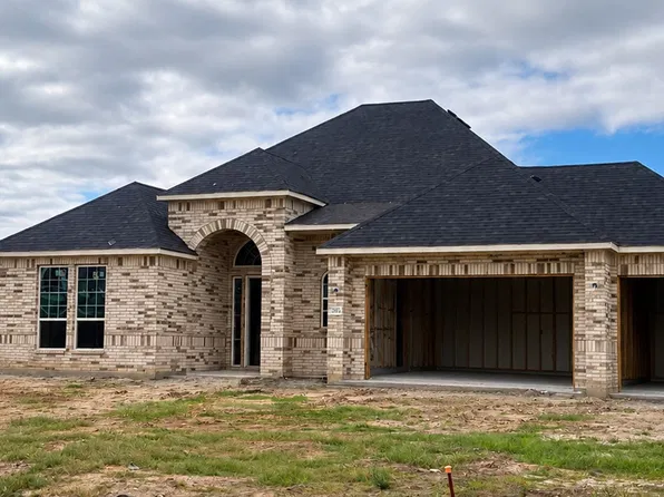9303 Biles Ct, Mont Belvieu, TX 77523