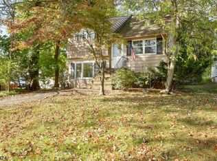 145 River Dr, Lake Hiawatha, NJ