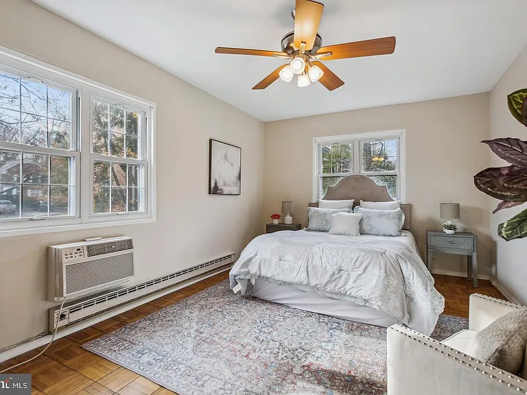 3139 Martha Custis Dr — Photo 20