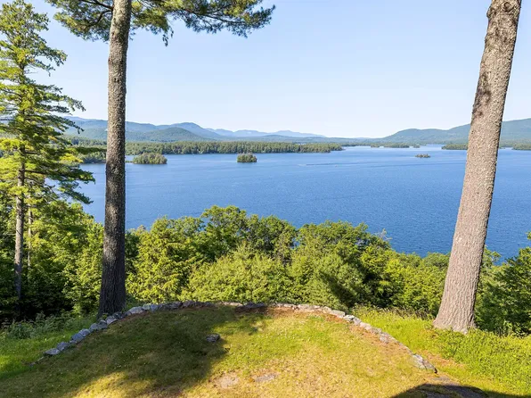 81 Asquam Road, Holderness, NH 03245
