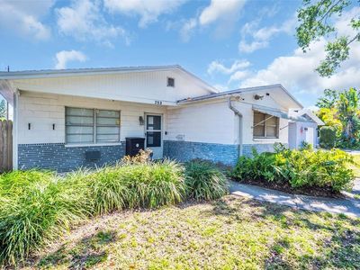 753 Almeda St N, Saint Petersburg, FL, 33702
