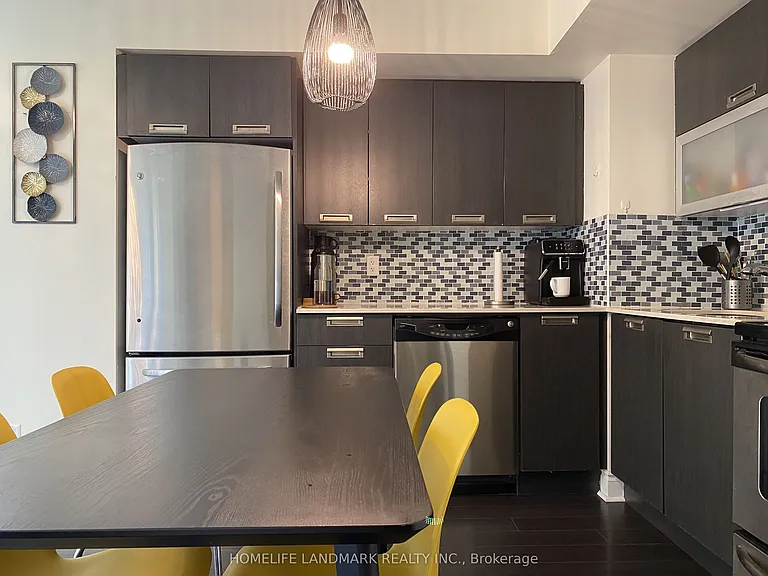28 Ted Rogers Way #412 — Photo 16