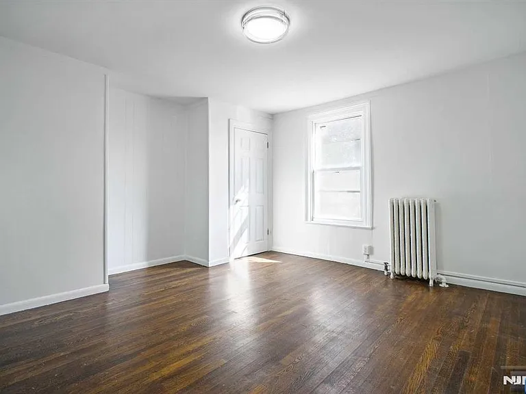 137 Closter Dock Rd #2 — Photo 17