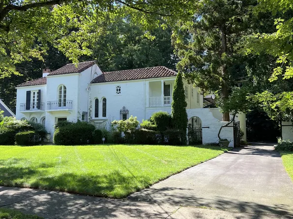 40 Alston Avenue, New Haven, CT 06515