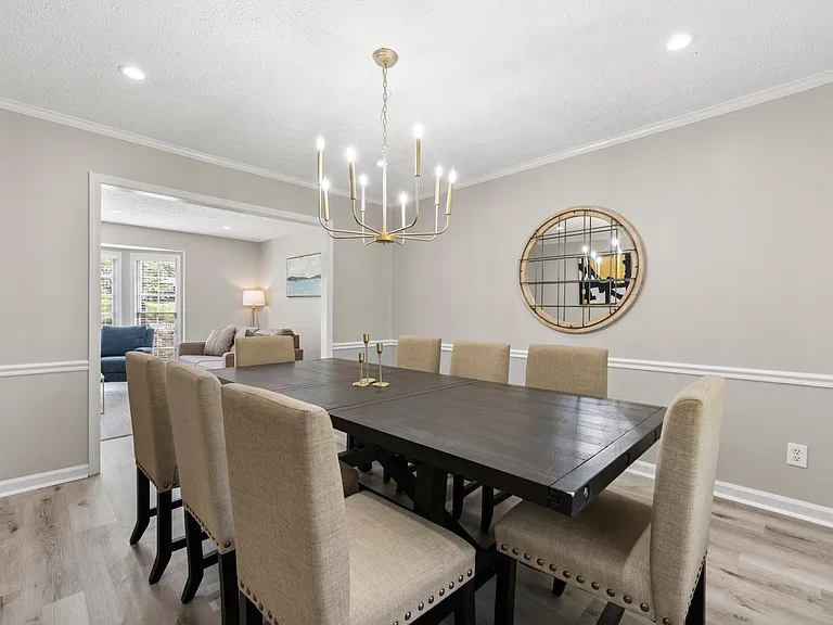 673 Fairfield Dr — Photo 8