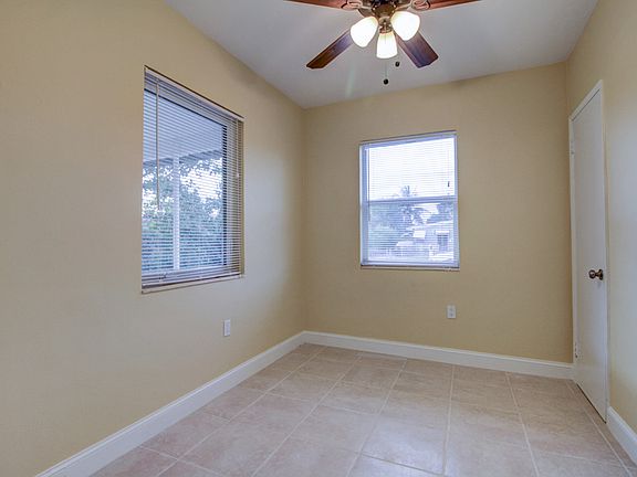 5th image of 550 NW 117th St