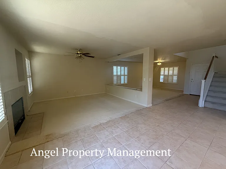 1245 Oak Haven Way — Photo 11