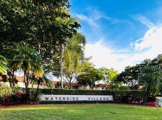 15813 W Waterside Cir APT 202, Sunrise, FL 33326