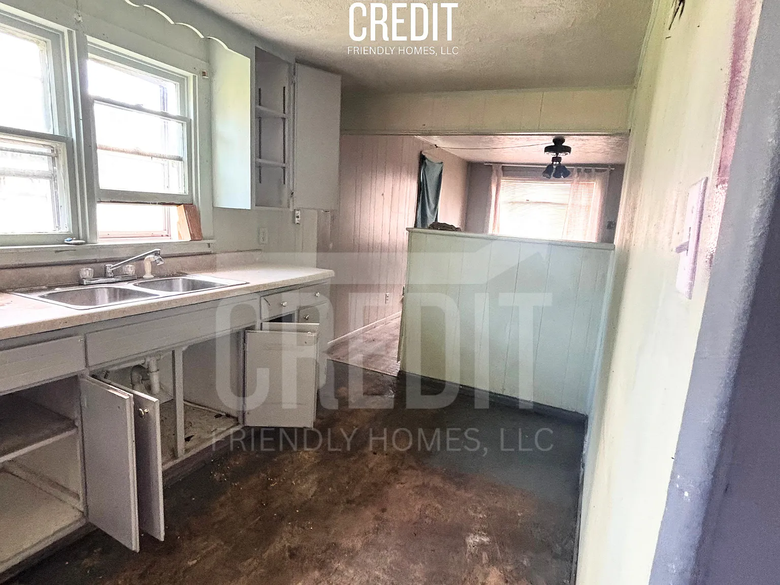 1527 North Oakland Avenue — Photo 4