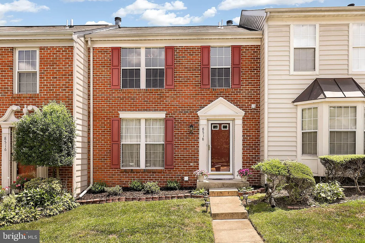 8518 Paragon Ct photo 1