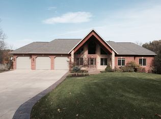 14177 Apache Rdg, Durango, IA 52039