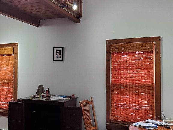 2nd image of 1046 E Broadway #2