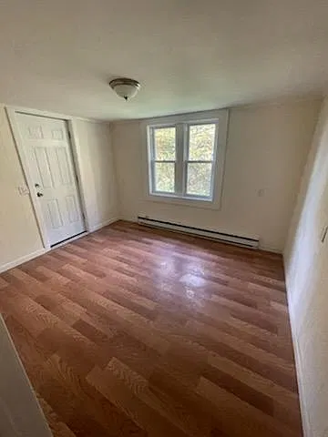 2 bed, 900 sqft, $1,500 — Photo 4