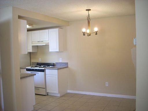 3rd image of 3808 Cottonwood St APT D