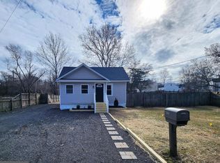 7303 Green Acres Dr, Glen Burnie, MD 21060