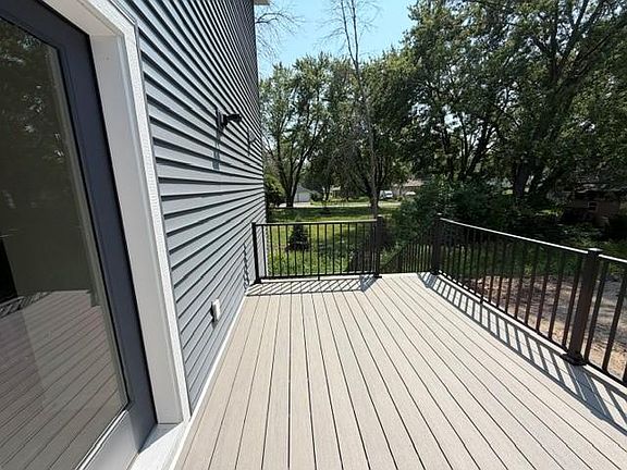 4th image of 4801 Baker Reserve Ln