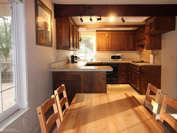 5th image of 12898 Golden Trout Way