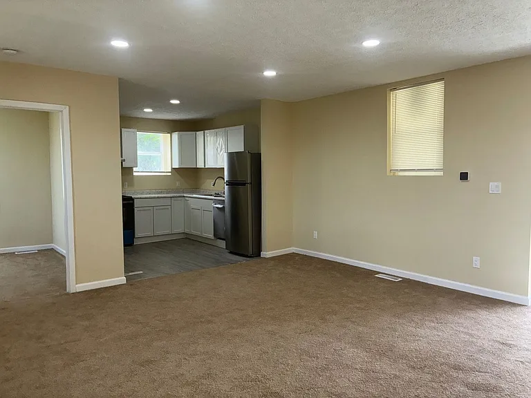 2400 Oberlin Ave — Photo 33
