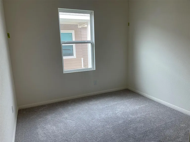 1259 Delta Crst — Photo 11