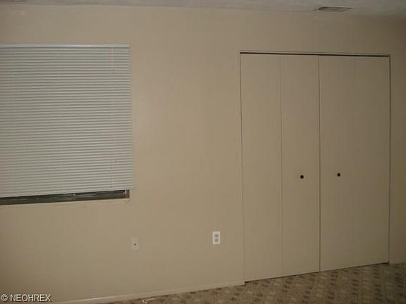 5th image of 38415 North Ln #102-D