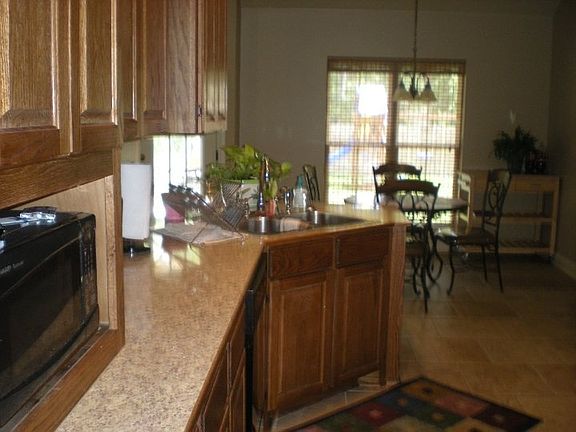 2nd image of 937 Wineberry Ln