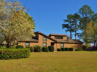 119 Deerwood Cir, Fitzgerald, GA 31750