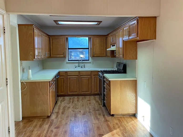 303 Boyd Loop — Photo 4