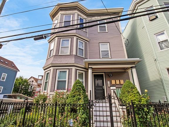 2nd image of 264 E Cottage St #1