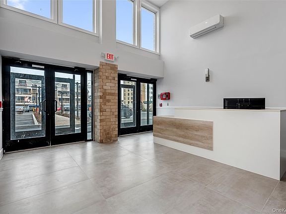 4th image of 50 W Broadway #1101