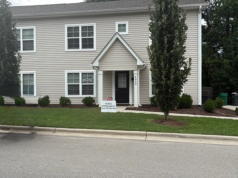 4959 Hillsboro Ave — Photo 2