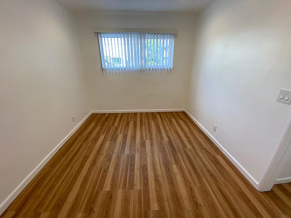 5th image of 1815 10th St APT 5