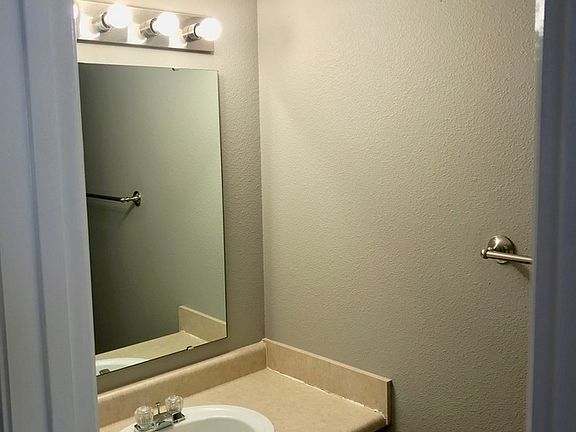 5th image of 4241 Trace Wood Dr