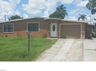 305 Morgan Cir N, Lehigh Acres, FL 33936