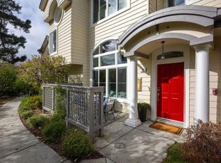 43 Erin Ln, Half Moon Bay, CA 94019