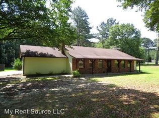 522 Old Greenville Rd, Fayetteville, GA 30215