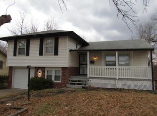 8907 Blue Ridge Blvd, Kansas City, MO 64138