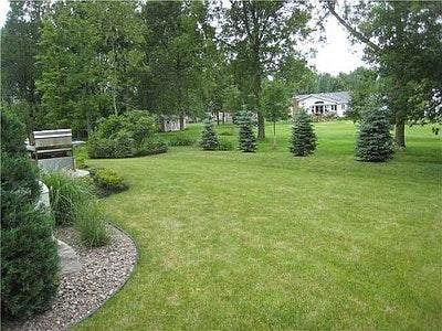 3rd image of 8108 Laurel Park Ln