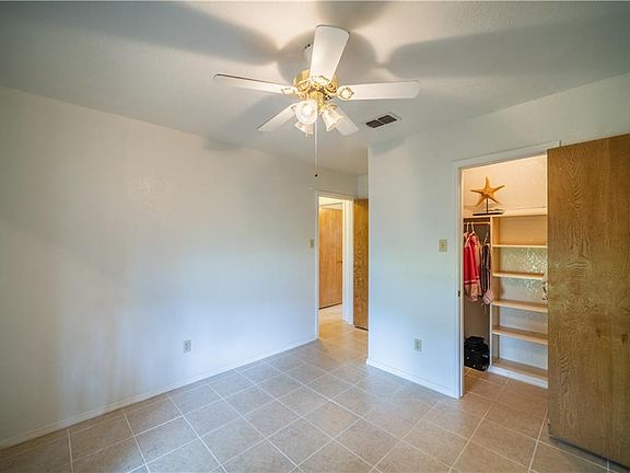 5th image of 1200 N Sharpshire Dr