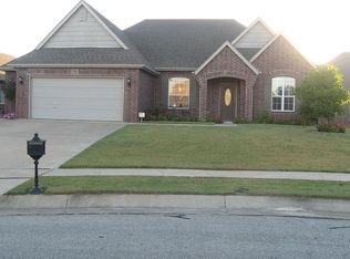 2609 S 10th St E, Broken Arrow, OK 74012