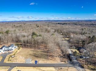 2 Ohonte Way, Saratoga Springs, NY 12866